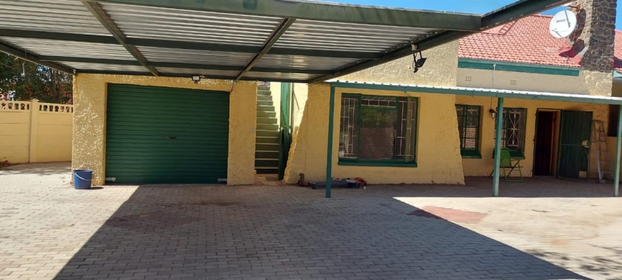  Bedroom Property for Sale in Herlear Northern Cape